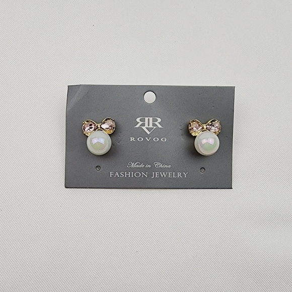Elegant Faux Pearl Zinc Alloy Stud Fashion Earrings - Picture 4 of 5